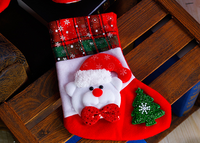 Calcetines y Bolsas de Regalo Navideños